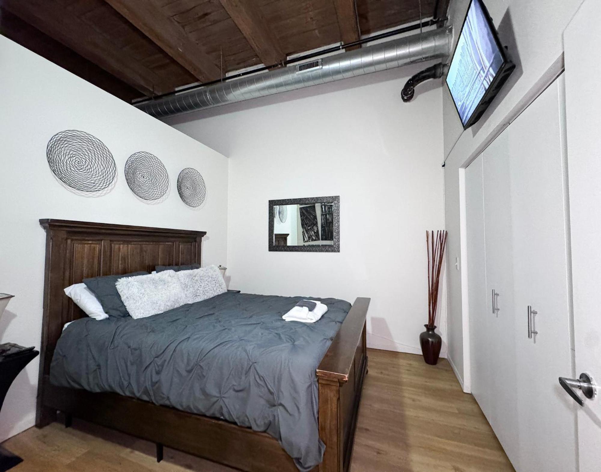 Luxery Stay Chicago - Themed Units! Close To Downtown, Mccormick Place & Wintrust Arena Esterno foto