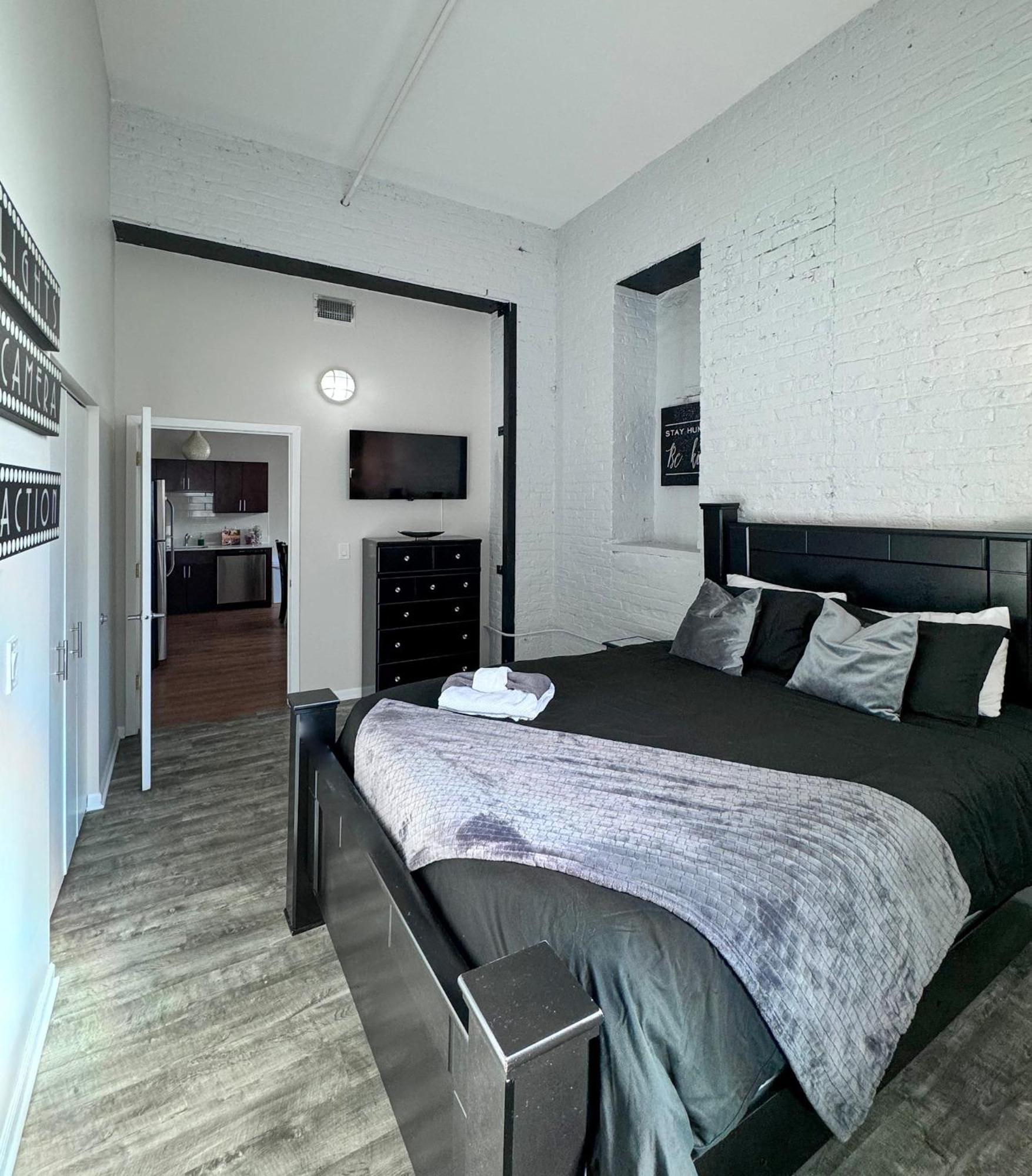 Luxery Stay Chicago - Themed Units! Close To Downtown, Mccormick Place & Wintrust Arena Esterno foto